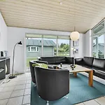 Holiday home Gorgeous In With Wifi *