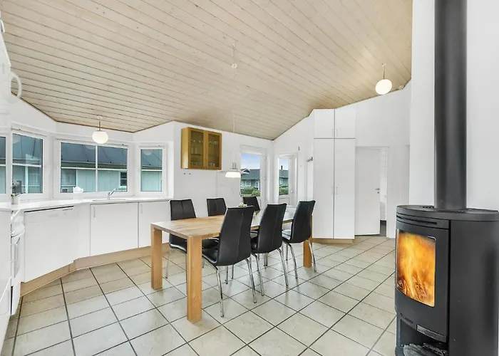 Gorgeous In With Wifi Holiday home *